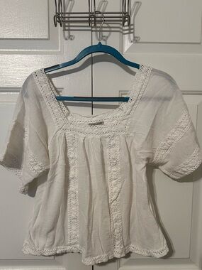 White Crochet-Trim Boho Peasant Blouse - Short Sleeve